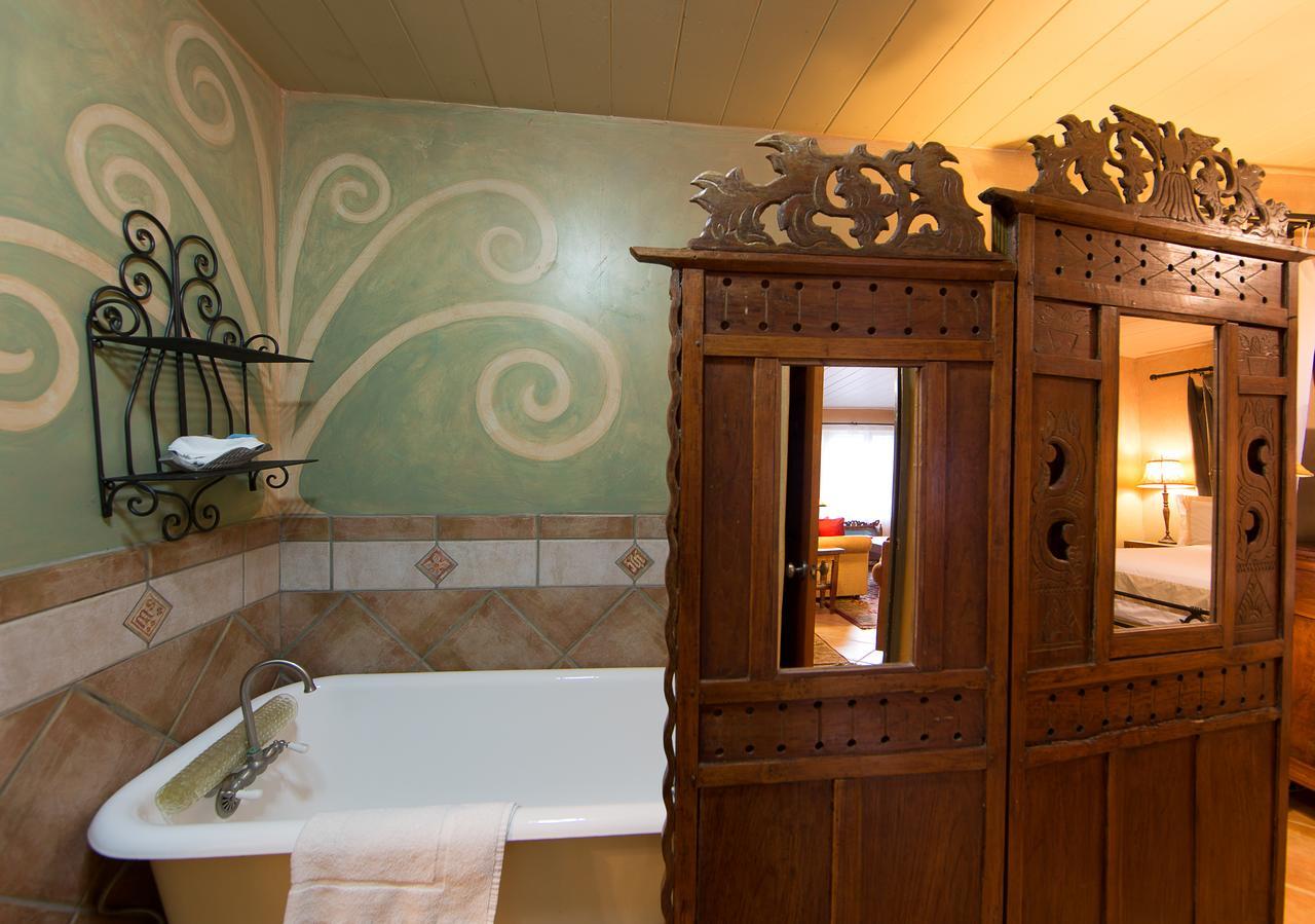 The Emerald Iguana Inn Ojai ภายนอก รูปภาพ