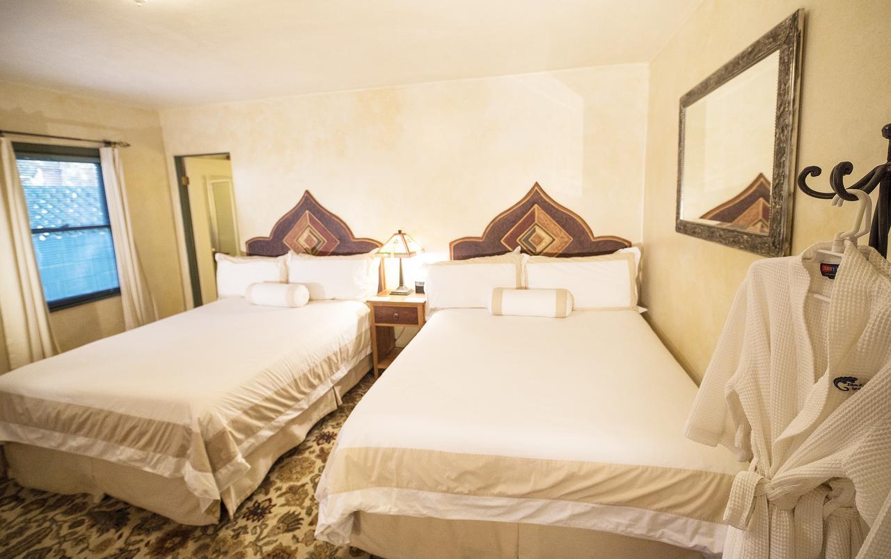 The Emerald Iguana Inn Ojai ภายนอก รูปภาพ